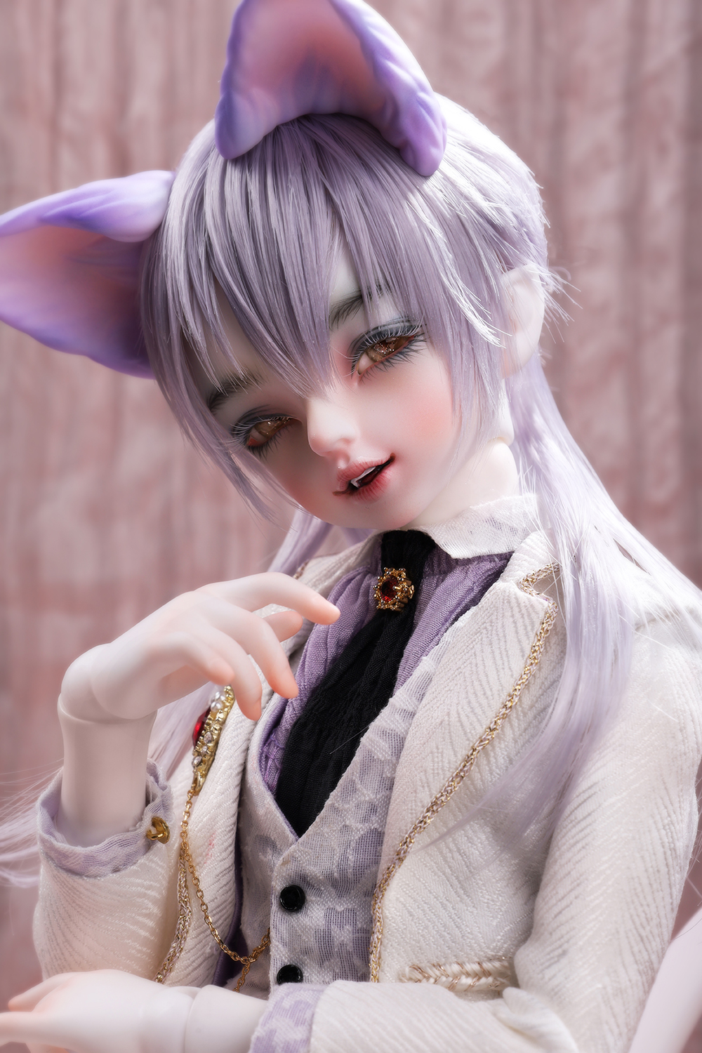 Maestro of Fairy Tales : Cheshire