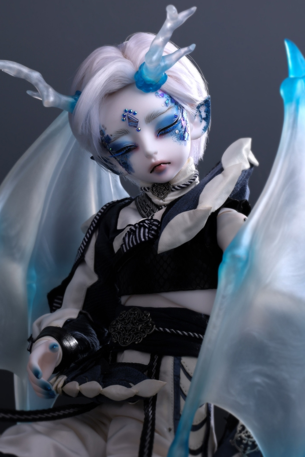 Lux & Volo – The Draco : Artist Face-up (LE Qty.5)